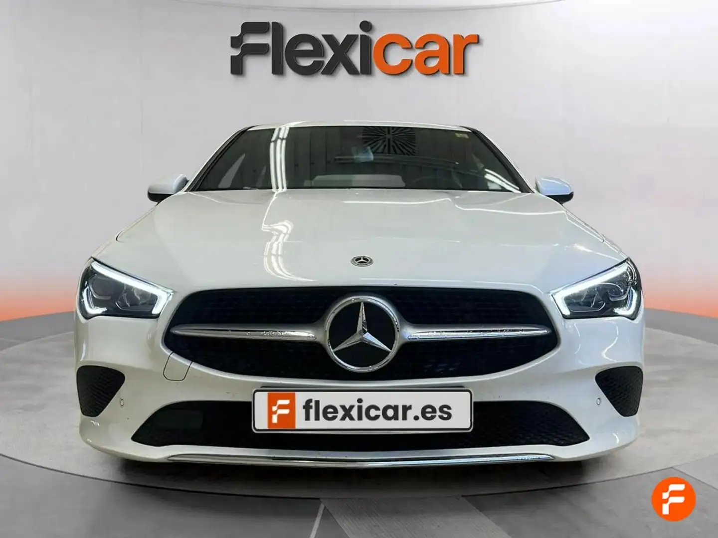 Mercedes-Benz CLA 180 Shooting Brake 7G-DCT Blanco - 2