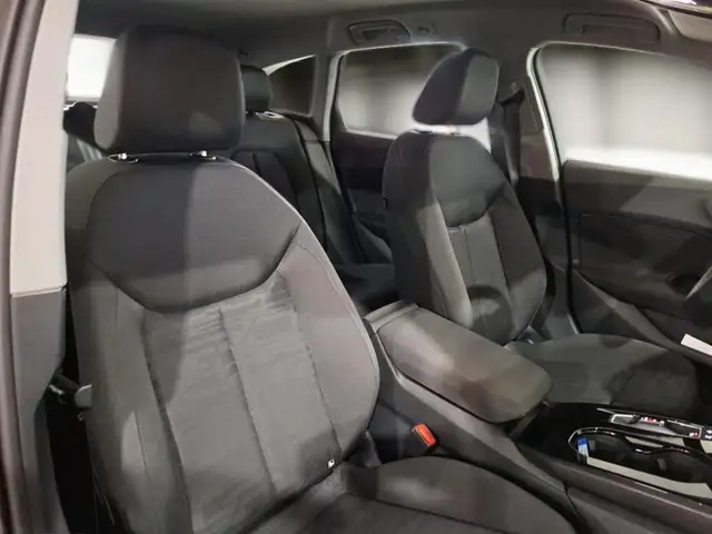 Audi A5 view 10