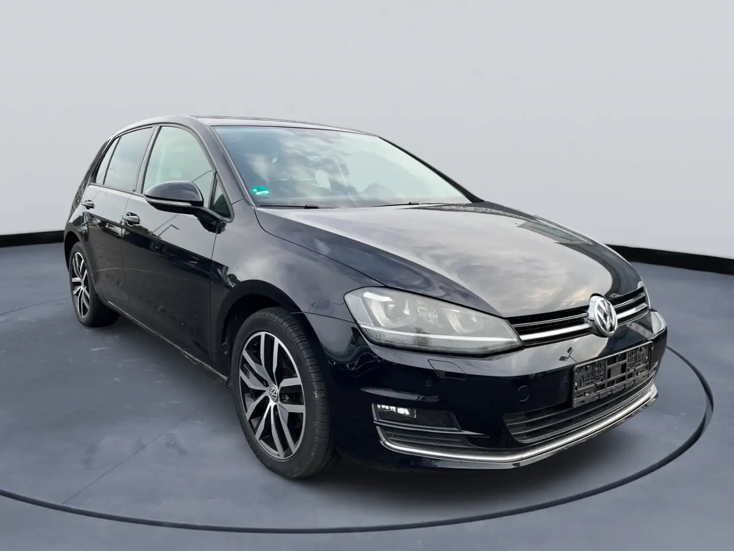 Volkswagen Golf Highline Schwarz - 2