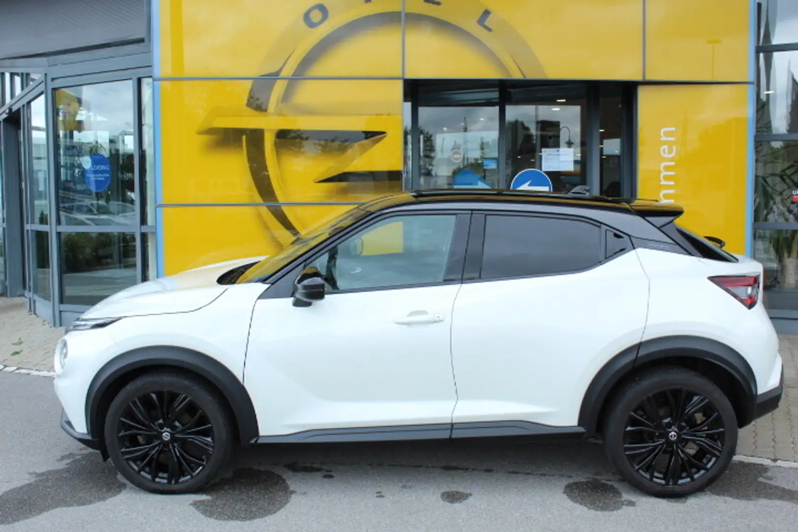 Nissan Juke 1,0 DIG-T Enigma DCT Aut. Weiß - 1