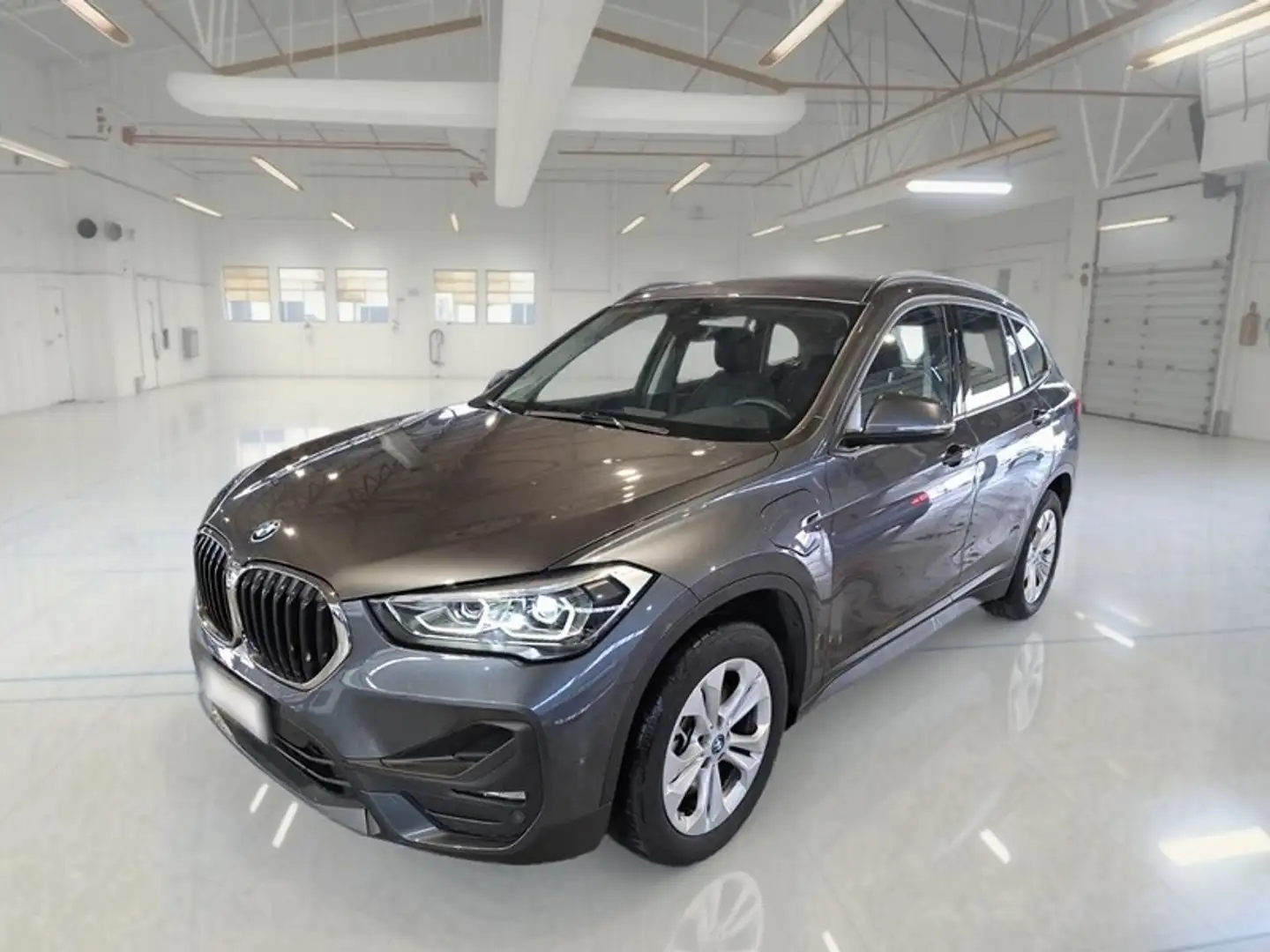 BMW X1 xDrive 25e Business Advantage automatico - 1