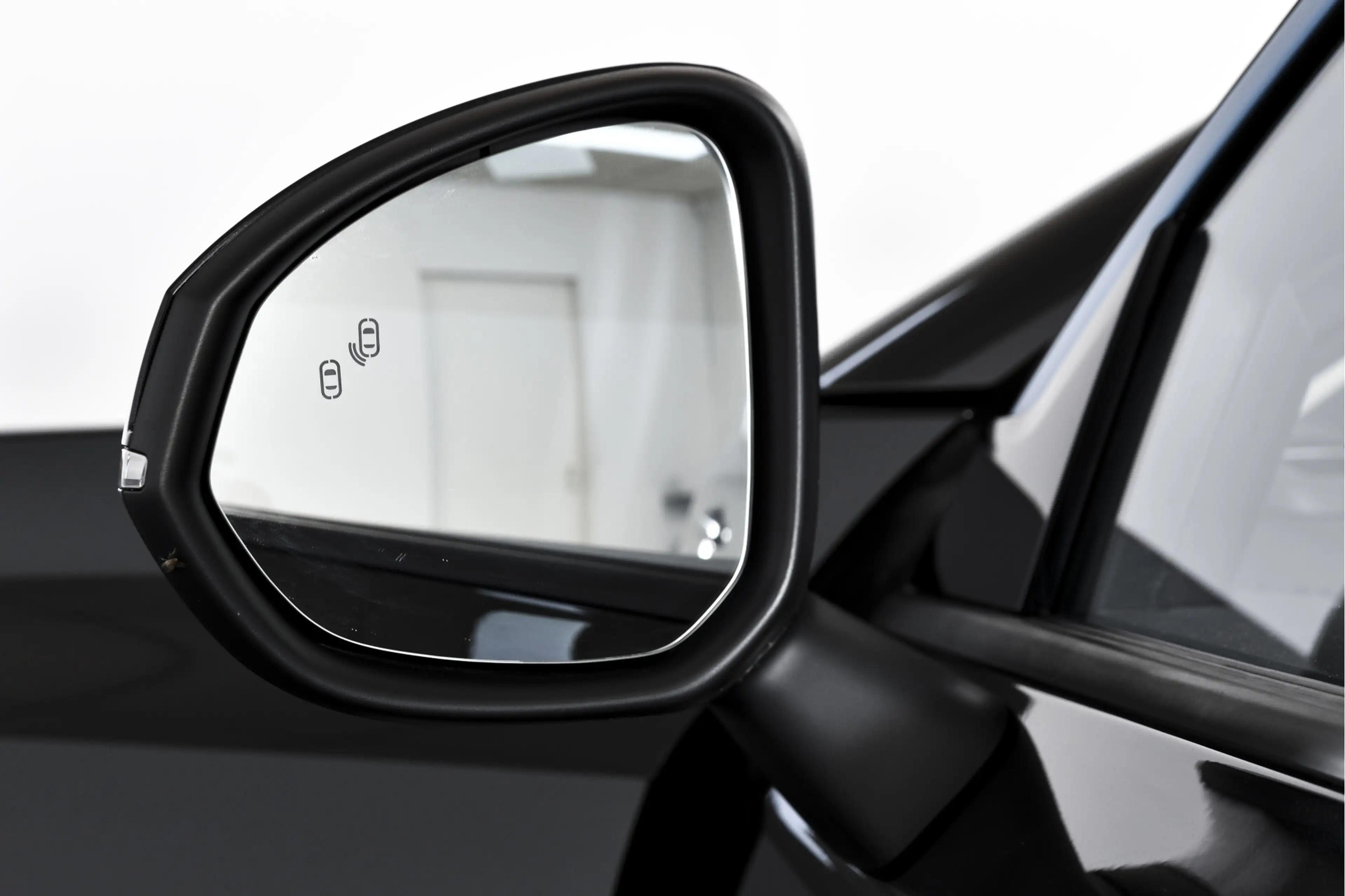 Lynk & Co 01 1.5 PHEV 261PK MY22 | Afn. Trekhaak | 360 Camera | — photo 29