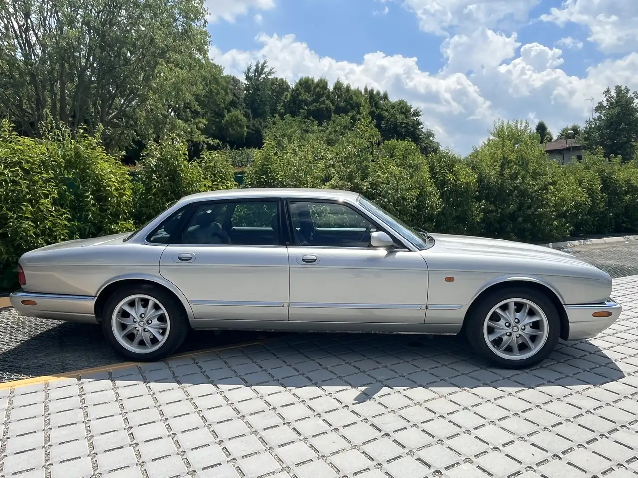 Jaguar XJ8 3.2 Executive, foto 4