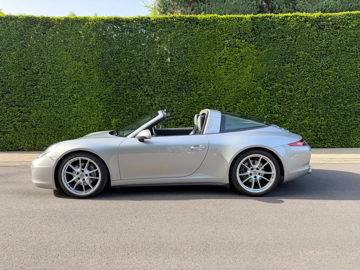 Porsche Targa 911 Carrera 4 Targa 3.4i PDK Grau - 2