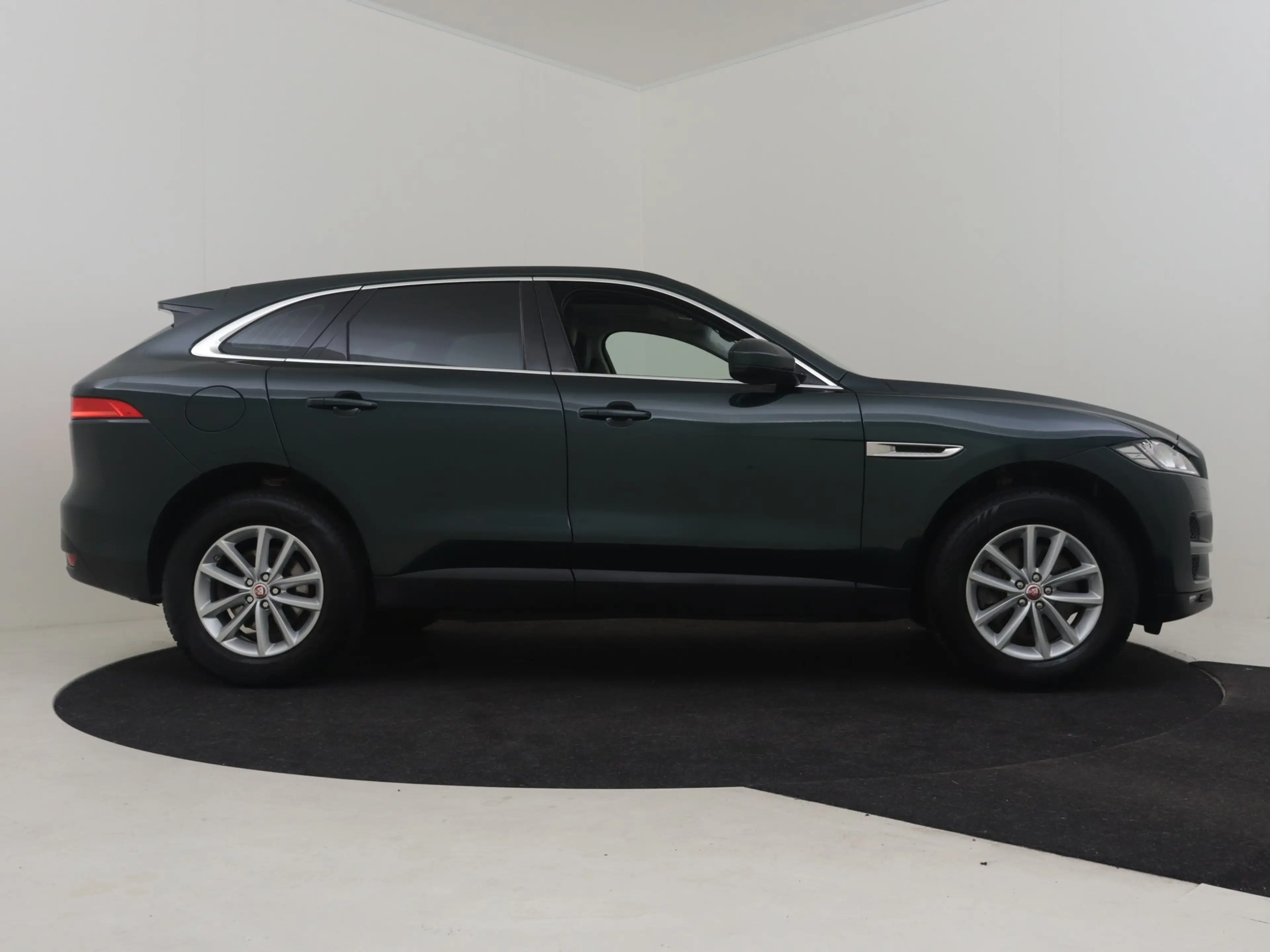 Jaguar F-Pace 2.0 Portfolio AWD 30t 300pk AUTO | Lederen bekledi — photo 10