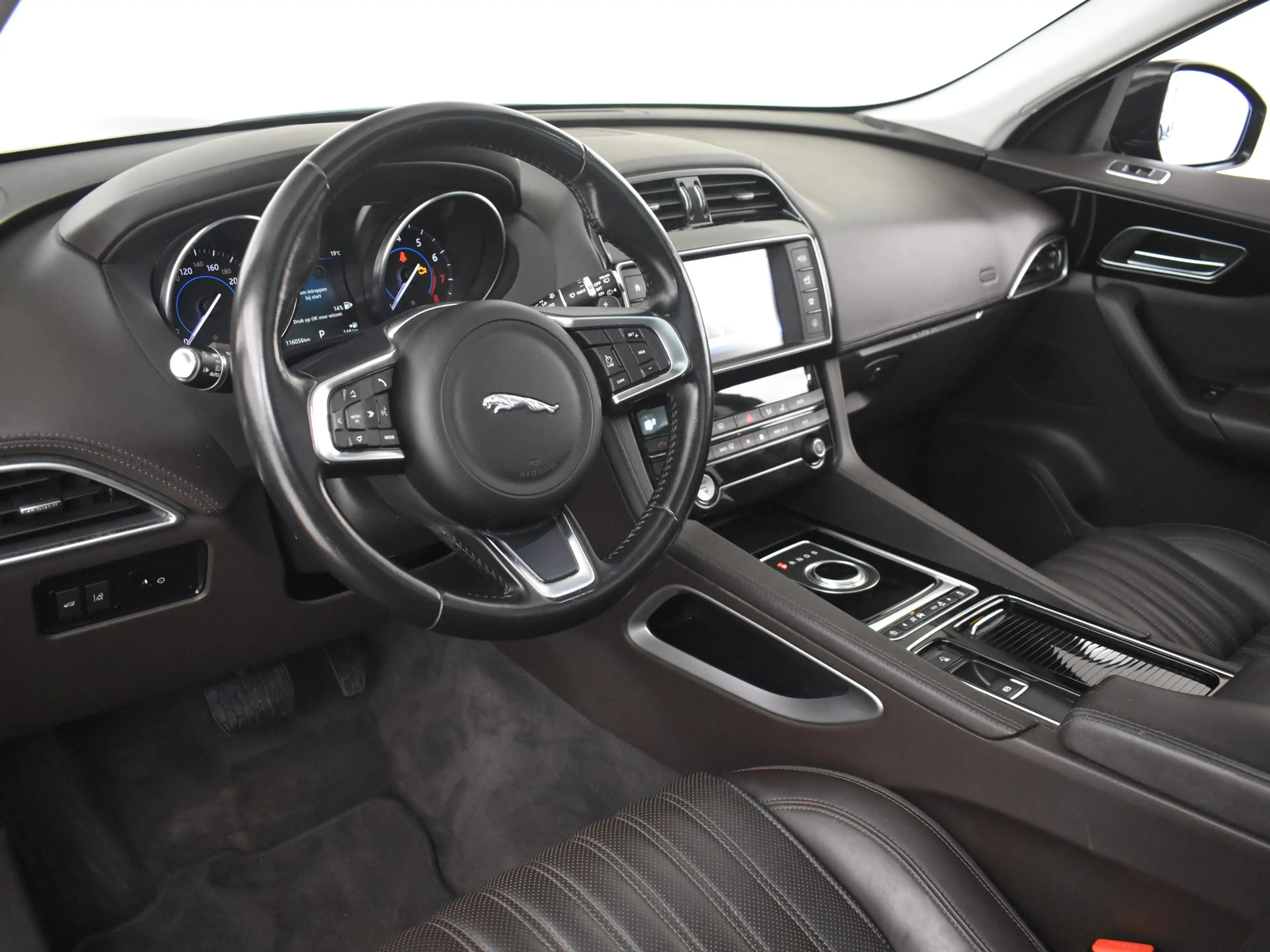 Jaguar F-Pace 2.0 Portfolio AWD 30t 300pk AUTO | Lederen bekledi — photo 4