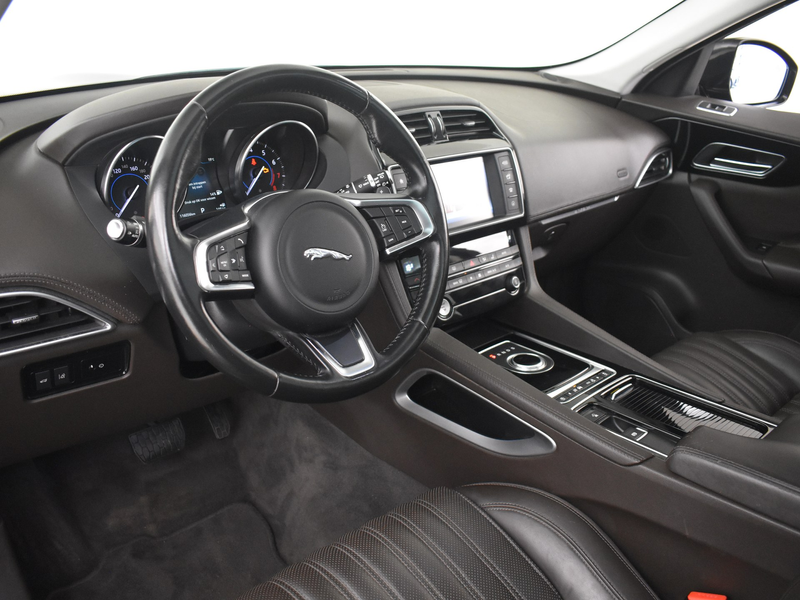Jaguar F-Pace 2.0 Portfolio AWD 30t 300pk AUTO | Lederen bekledi — photo 4