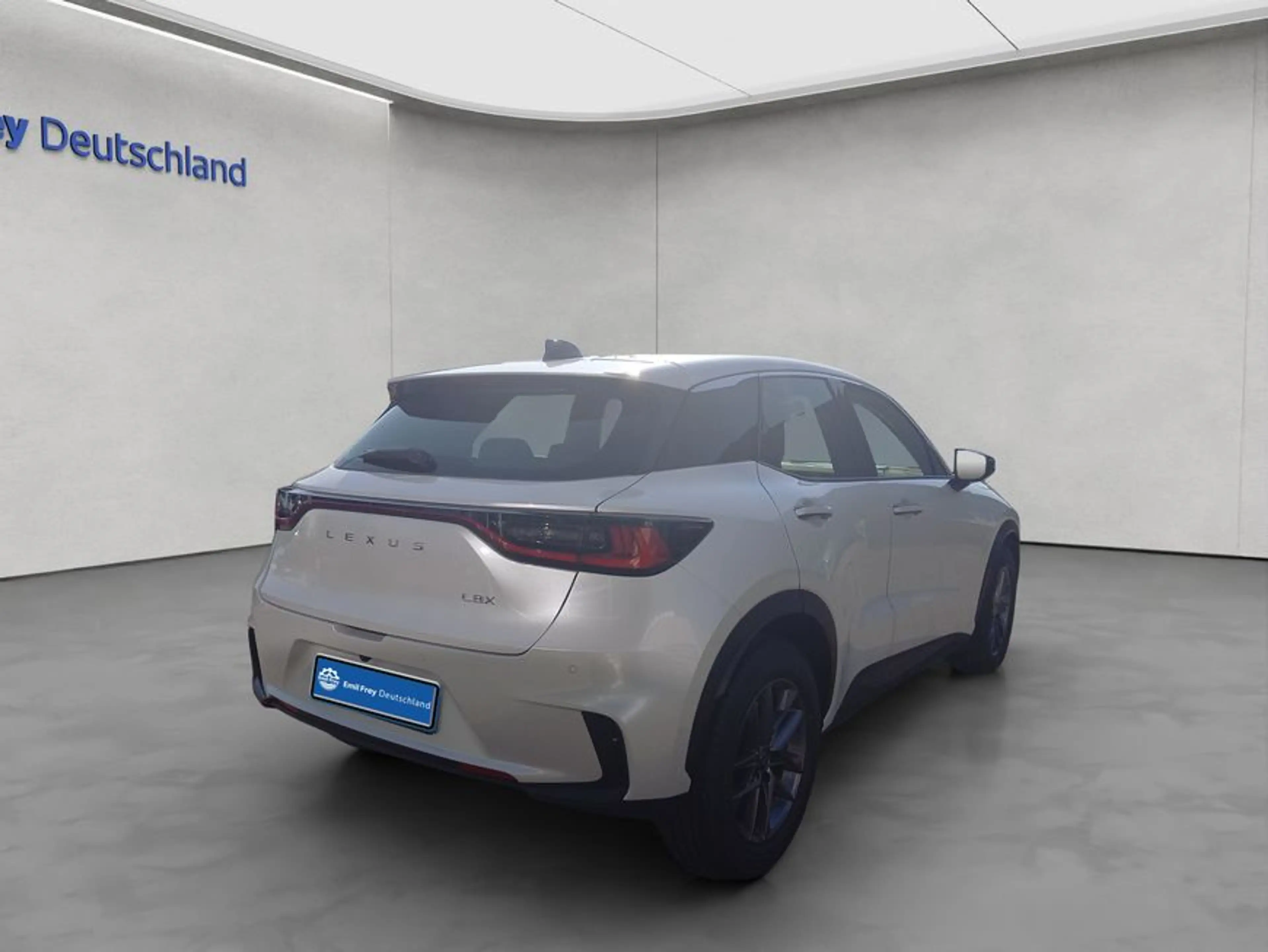 Lexus LBX FWD 67 Komfort-Paket — photo 6