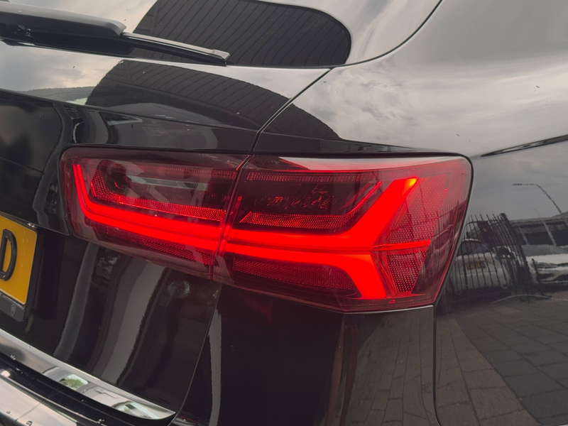 Audi A6 Avant 2.0 TDI ultra Premium Edition — photo 14