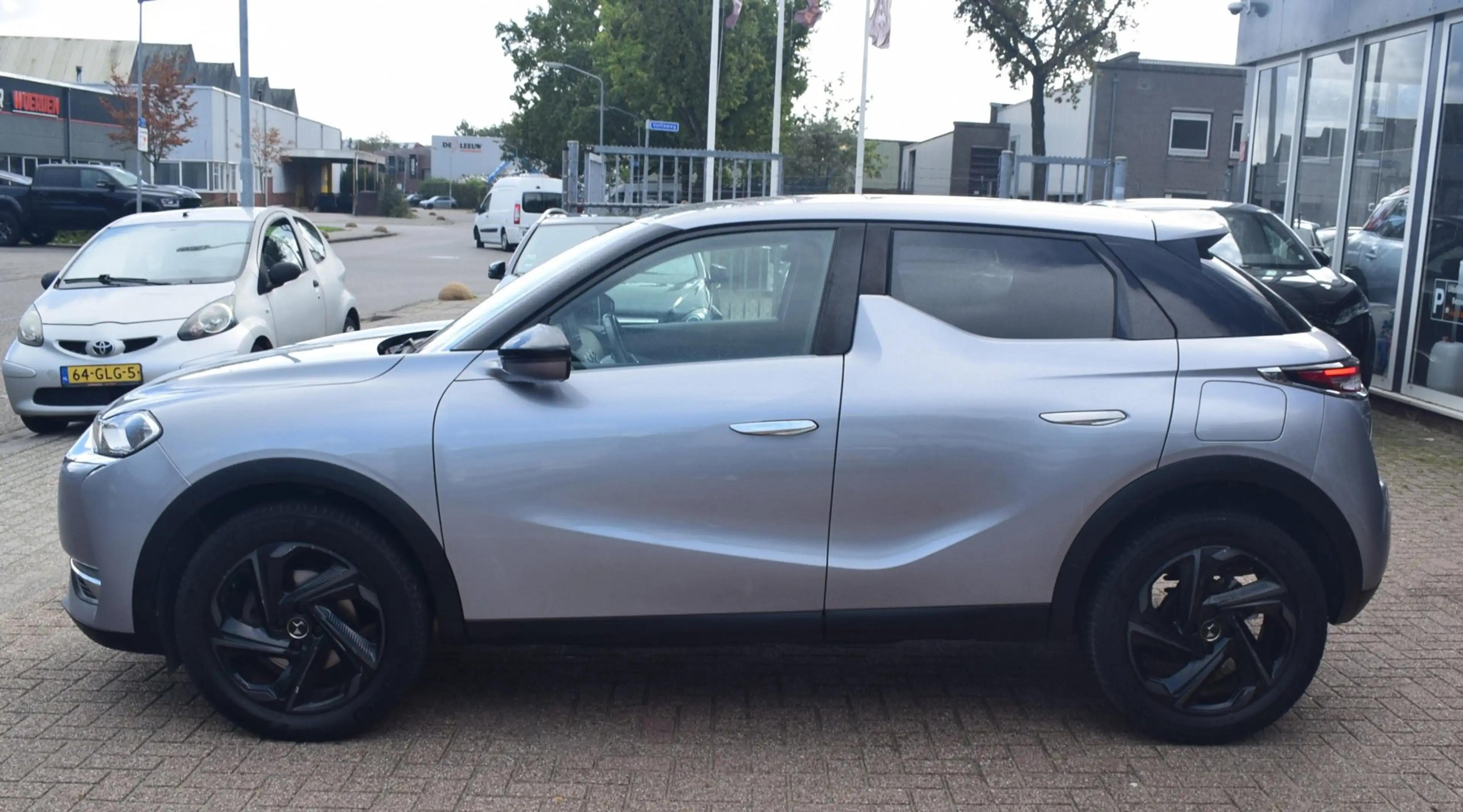 DS Automobiles DS 3 Crossback 1.2 PureTech So Chic | LED VERLICHTING | CARPLAY| — photo 2