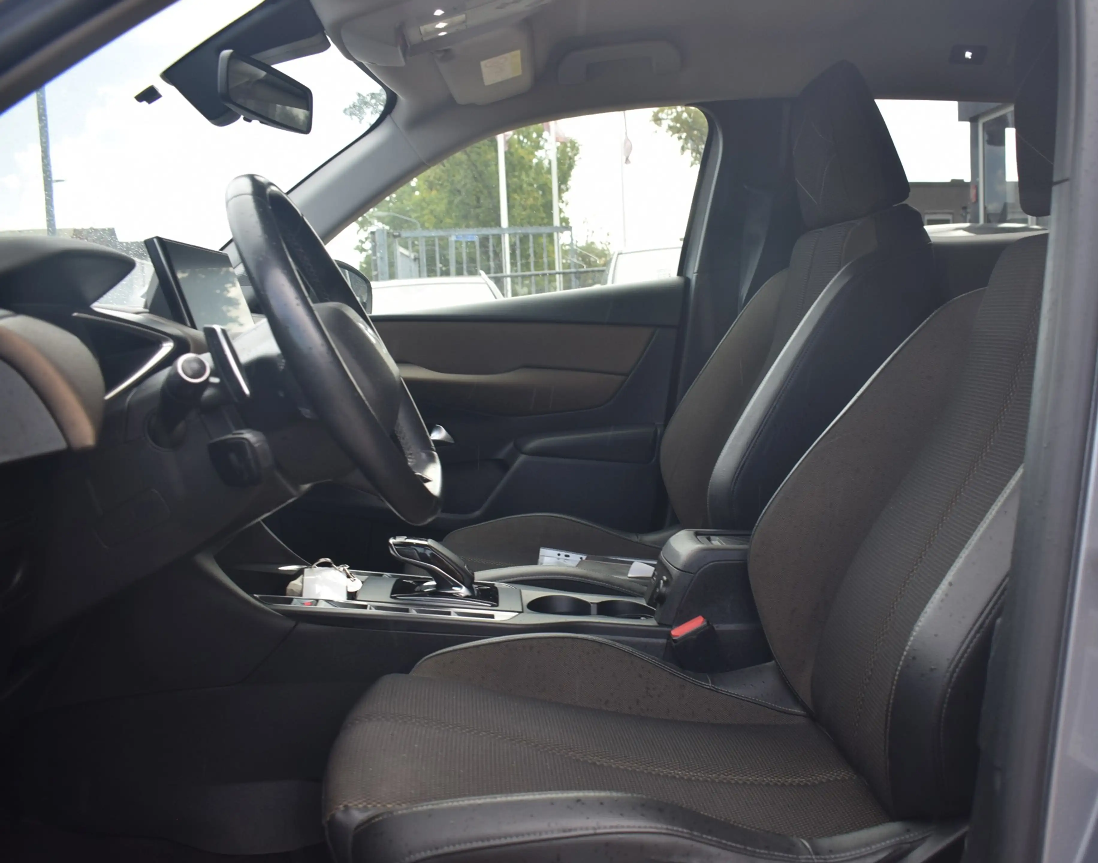 DS Automobiles DS 3 Crossback 1.2 PureTech So Chic | LED VERLICHTING | CARPLAY| — photo 10