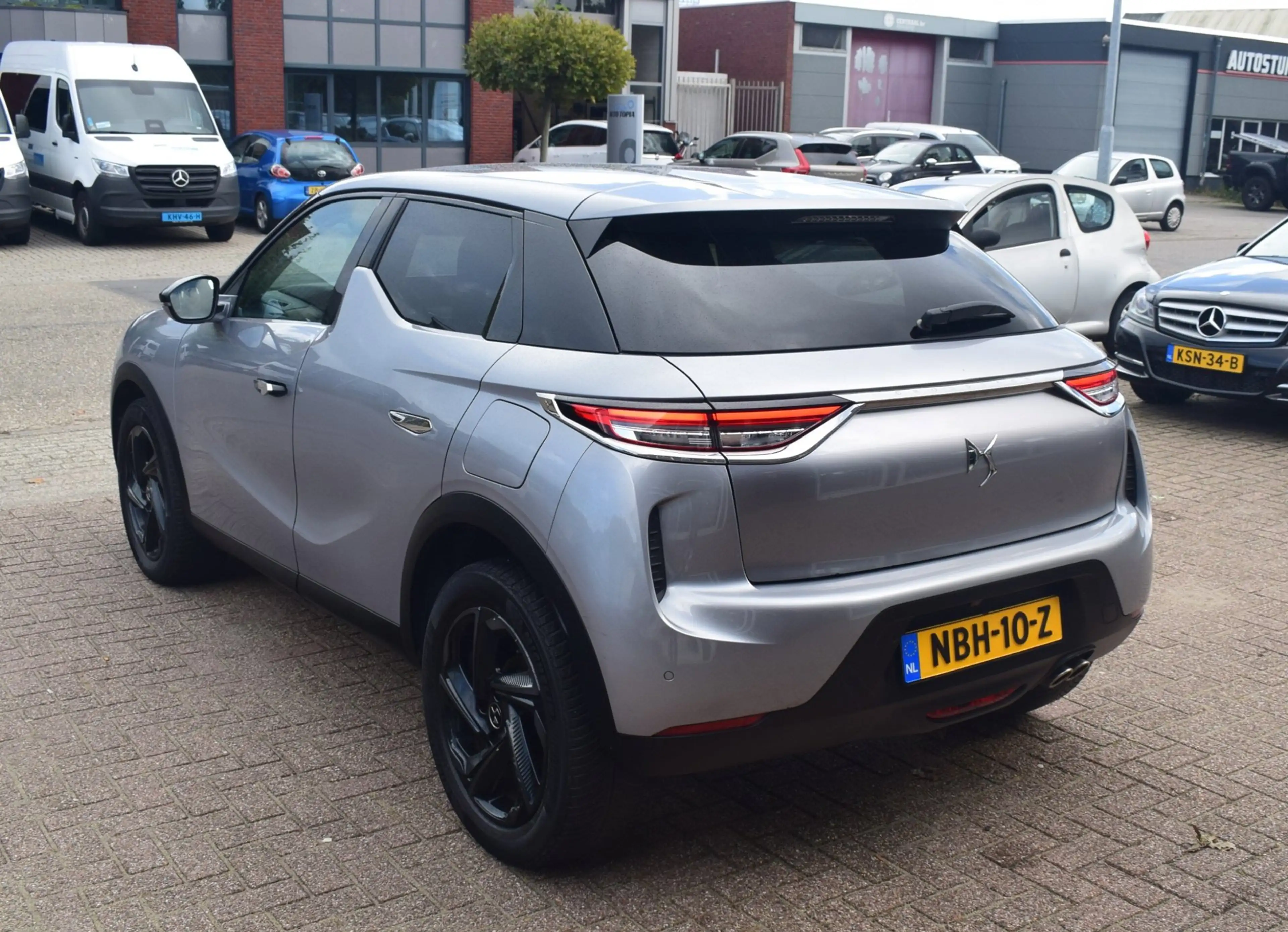 DS Automobiles DS 3 Crossback 1.2 PureTech So Chic | LED VERLICHTING | CARPLAY| — photo 3