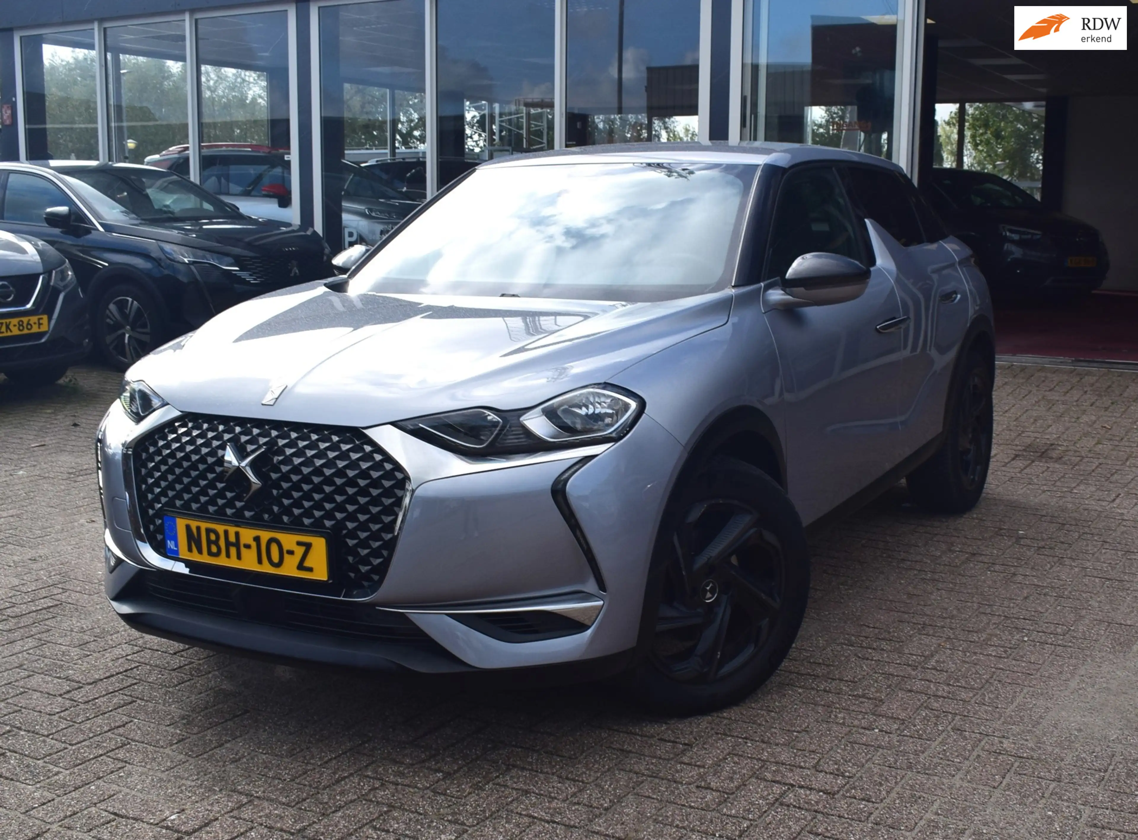 DS Automobiles DS 3 Crossback 1.2 PureTech So Chic | LED VERLICHTING | CARPLAY|