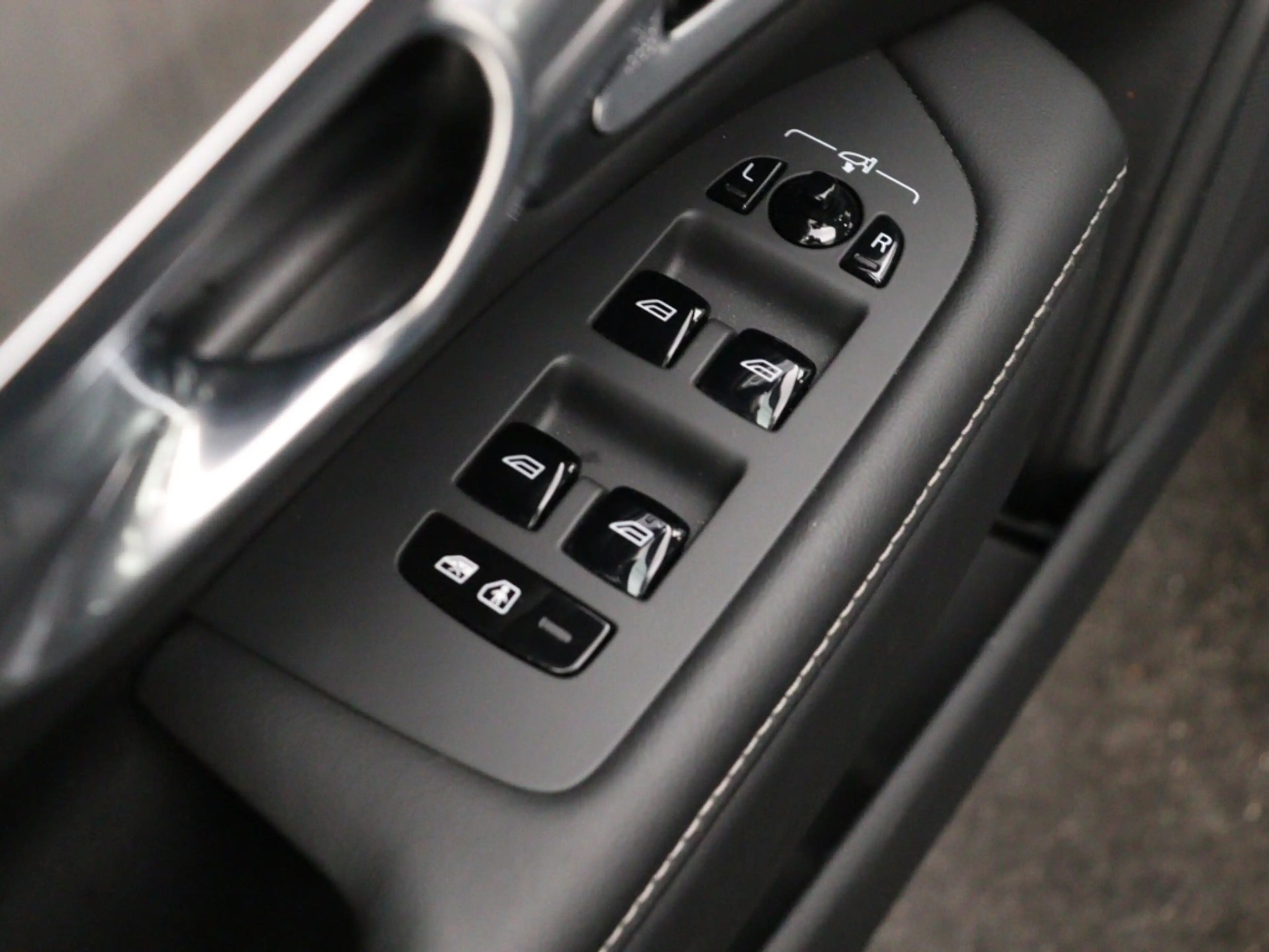 Volvo V90 T8 PLUG-IN HYBRID ULTRA EXECUTIVE EDITION LUCHTVER — photo 12