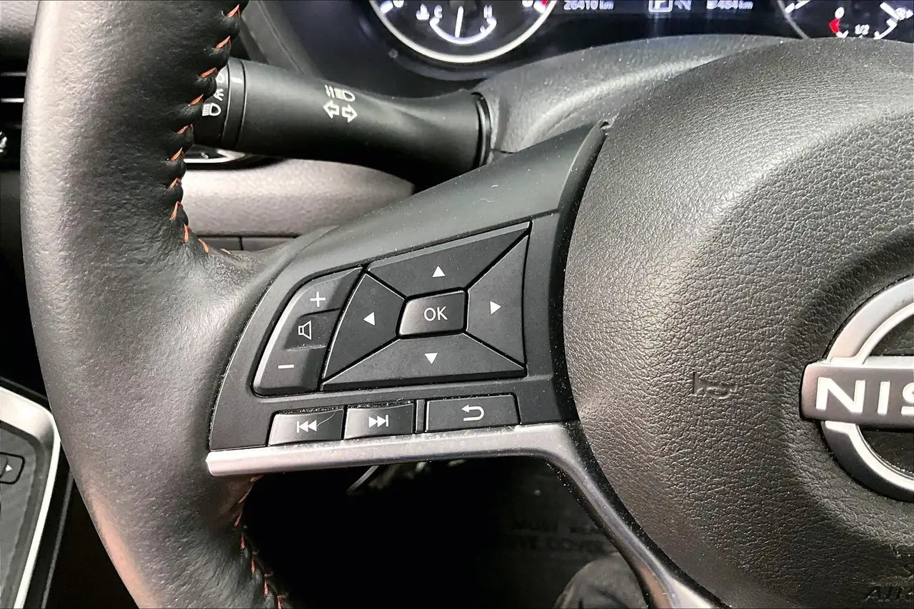Nissan Sentra снимка Nissan Sentra