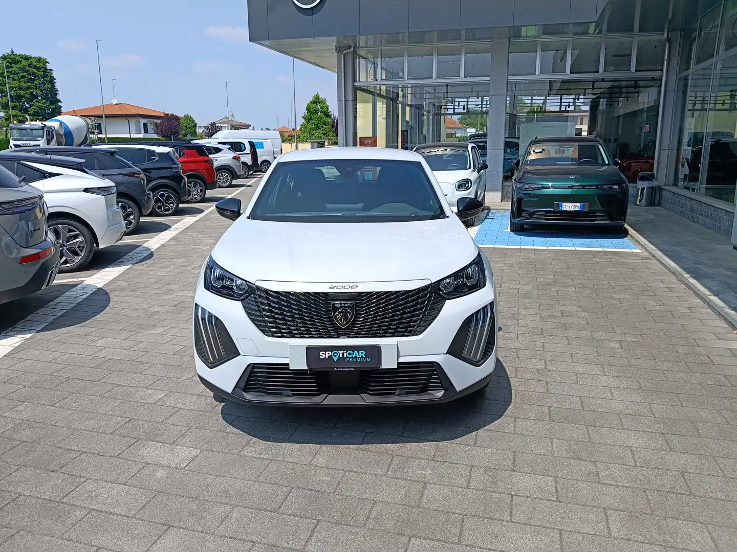Peugeot 2008 1.2 Hybrid 145cv STYLE KM ZERO Bianco - 2