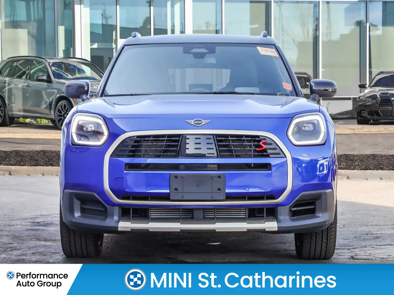 MINI Countryman снимка MINI Countryman