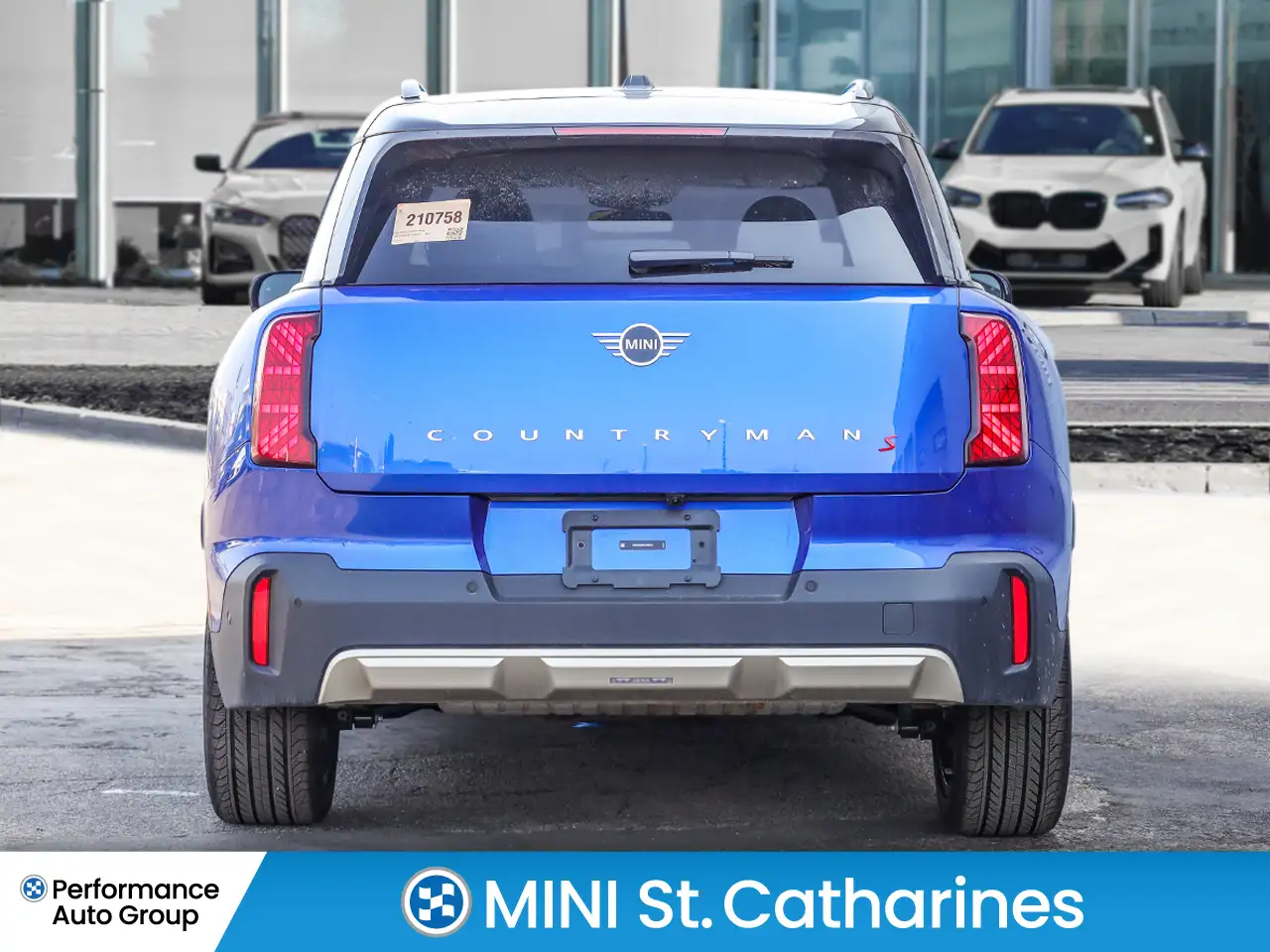 MINI Countryman снимка MINI Countryman