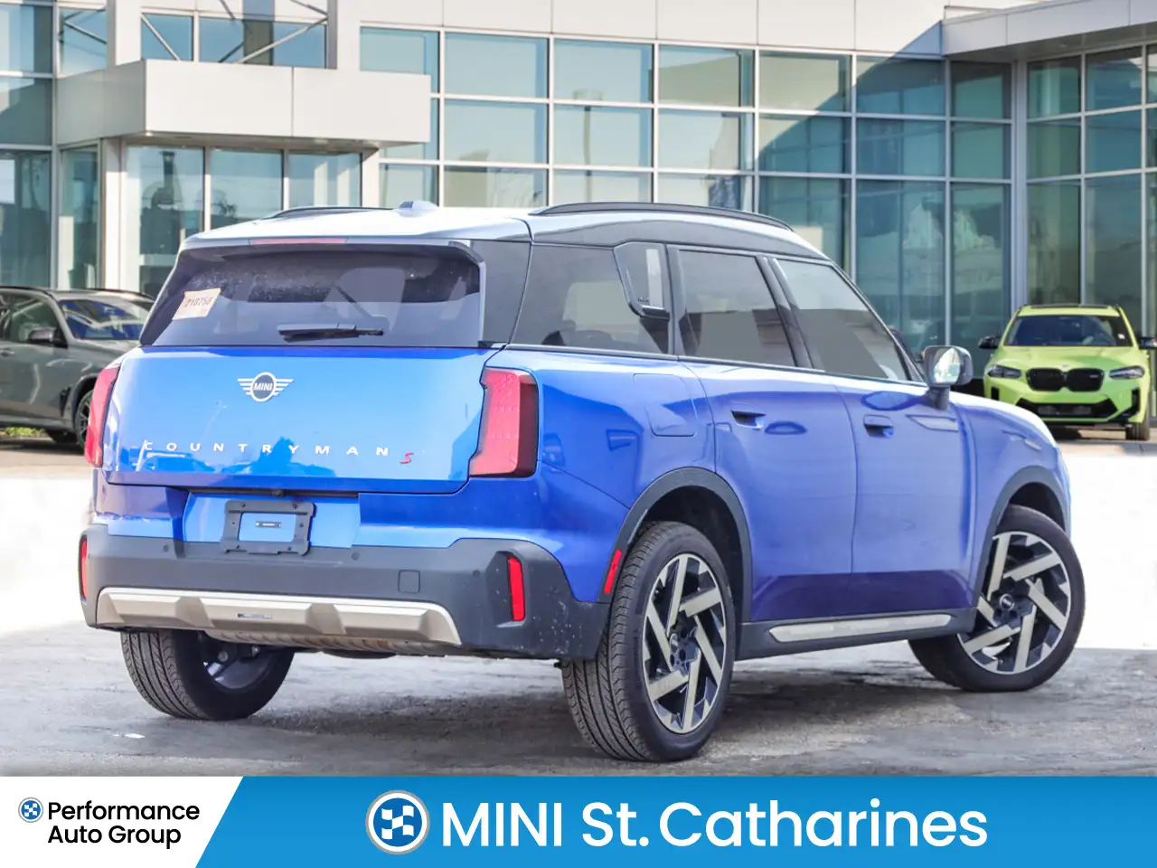 MINI Countryman снимка MINI Countryman