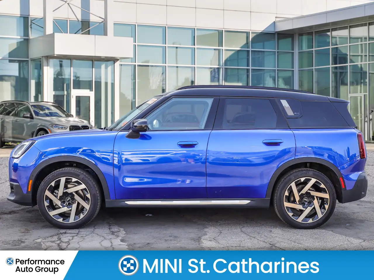 MINI Countryman снимка MINI Countryman