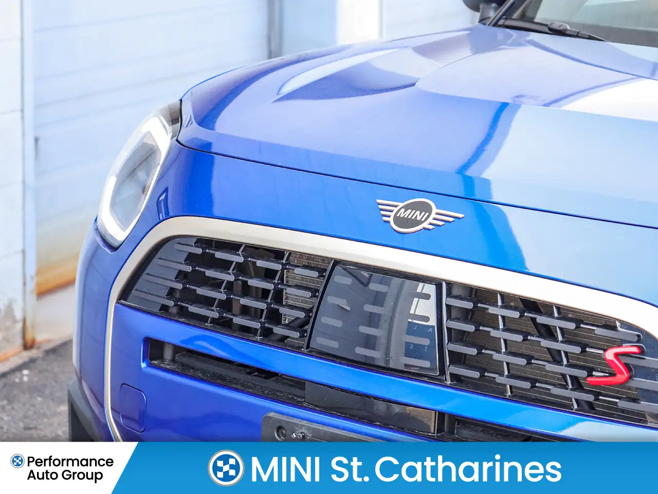 MINI Countryman снимка MINI Countryman
