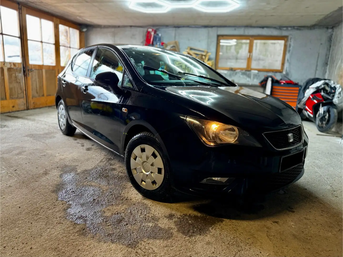 SEAT Ibiza 1.2 12V Reference - 1