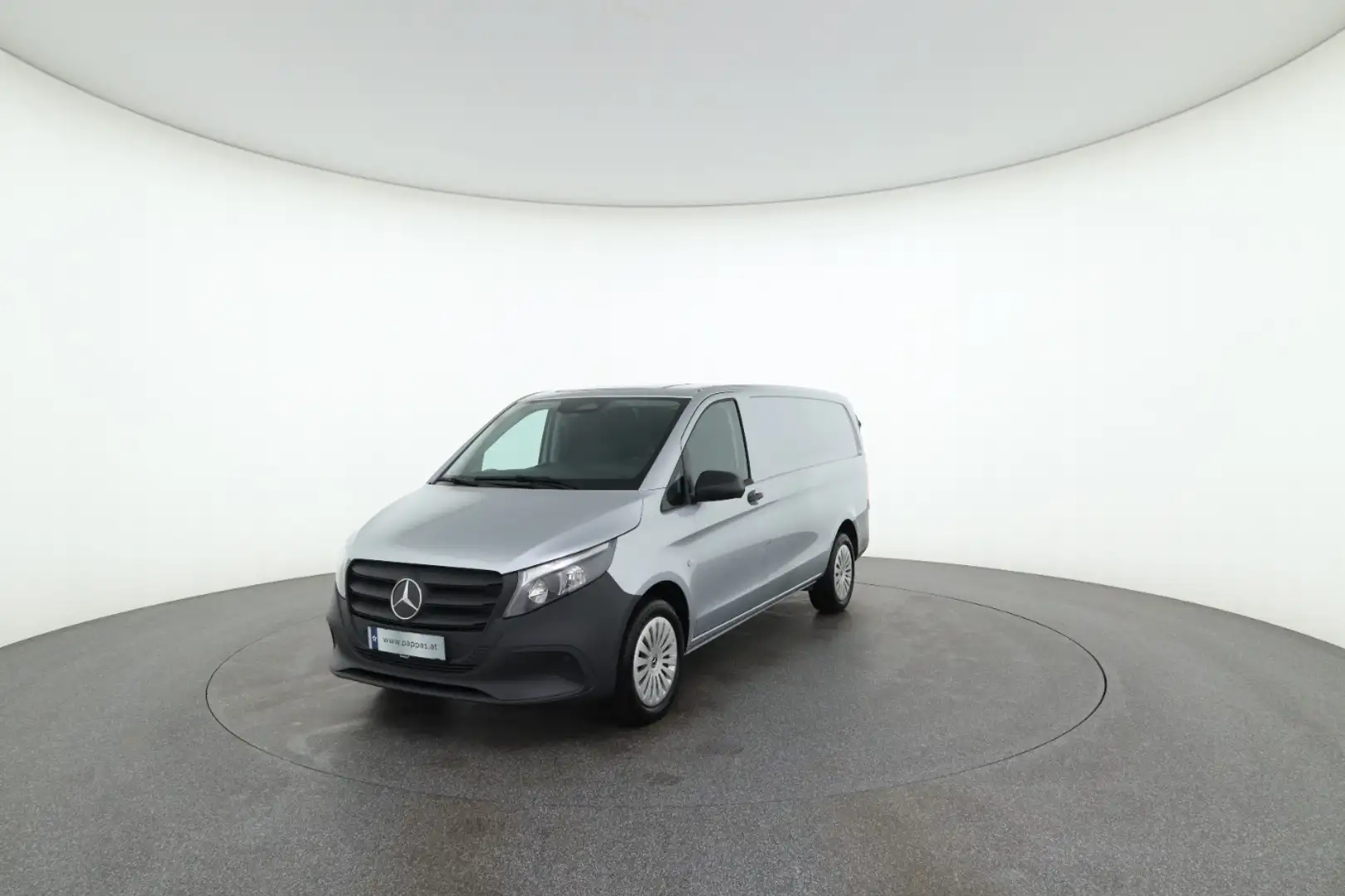 Mercedes-Benz Vito 114 CDI Kasten Lang Cam Grau - 1