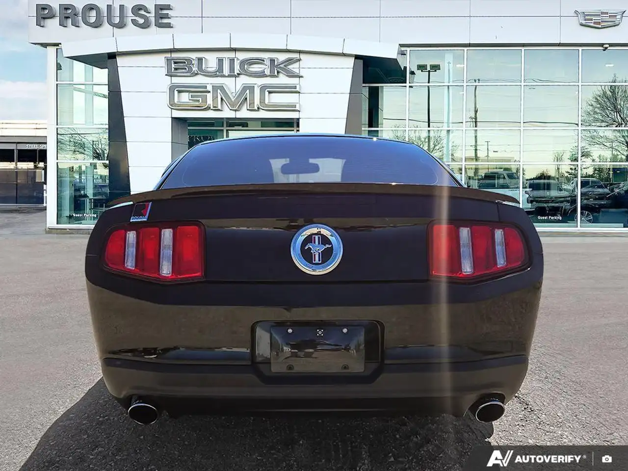 Ford Mustang снимка Ford Mustang
