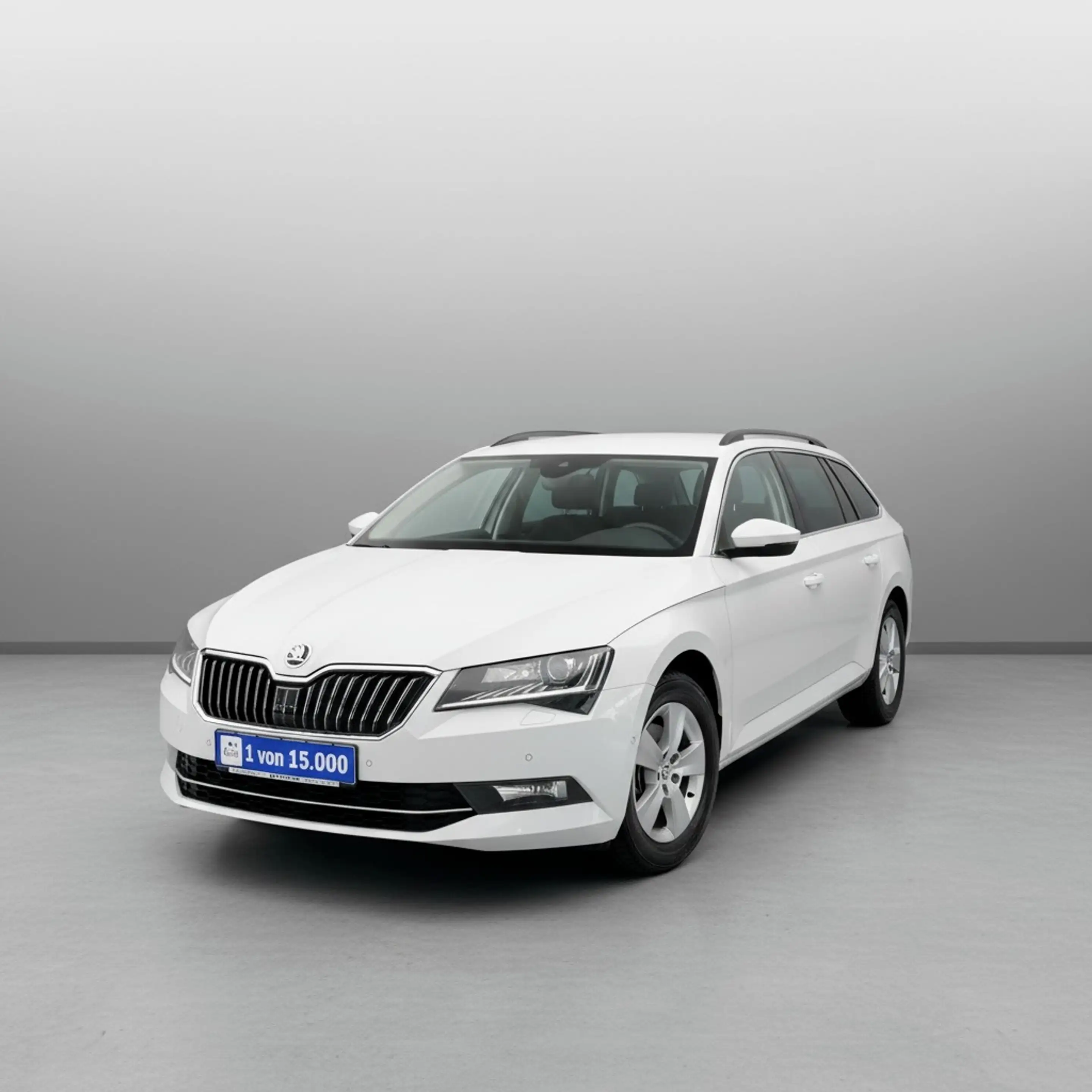 Skoda Superb Combi 1.5 TSI Ambition Automatik - Navi/ Xenon/ PD