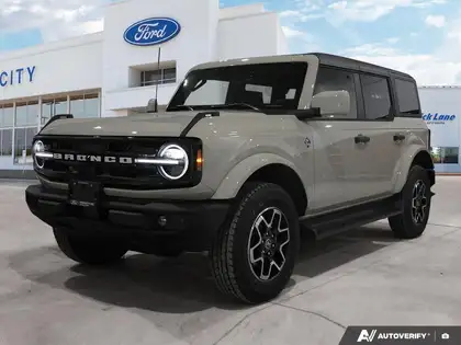 2026 Ford Bronco Outer Banks 4-Door 4WD