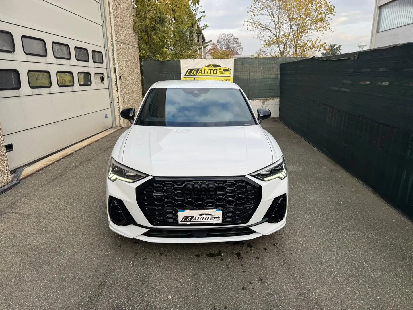 Audi Q3 Q3 I2019SPB 35 2.0 tdi Slineeditionquatt s-tronic Wit - 2