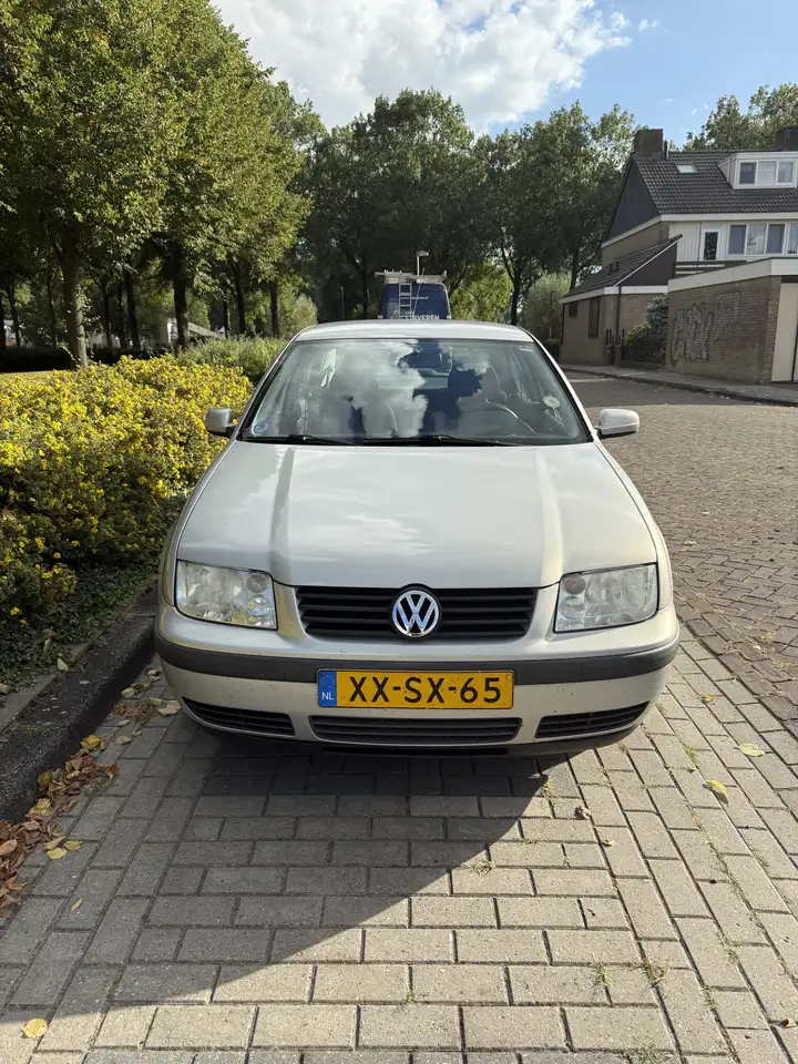 Volkswagen Bora 1.4 55kW 1999, foto 1