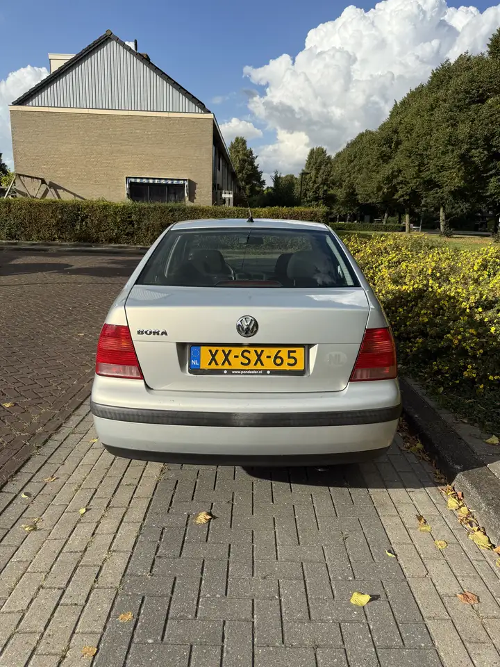 Volkswagen Bora 1.4 55kW 1999, foto 3