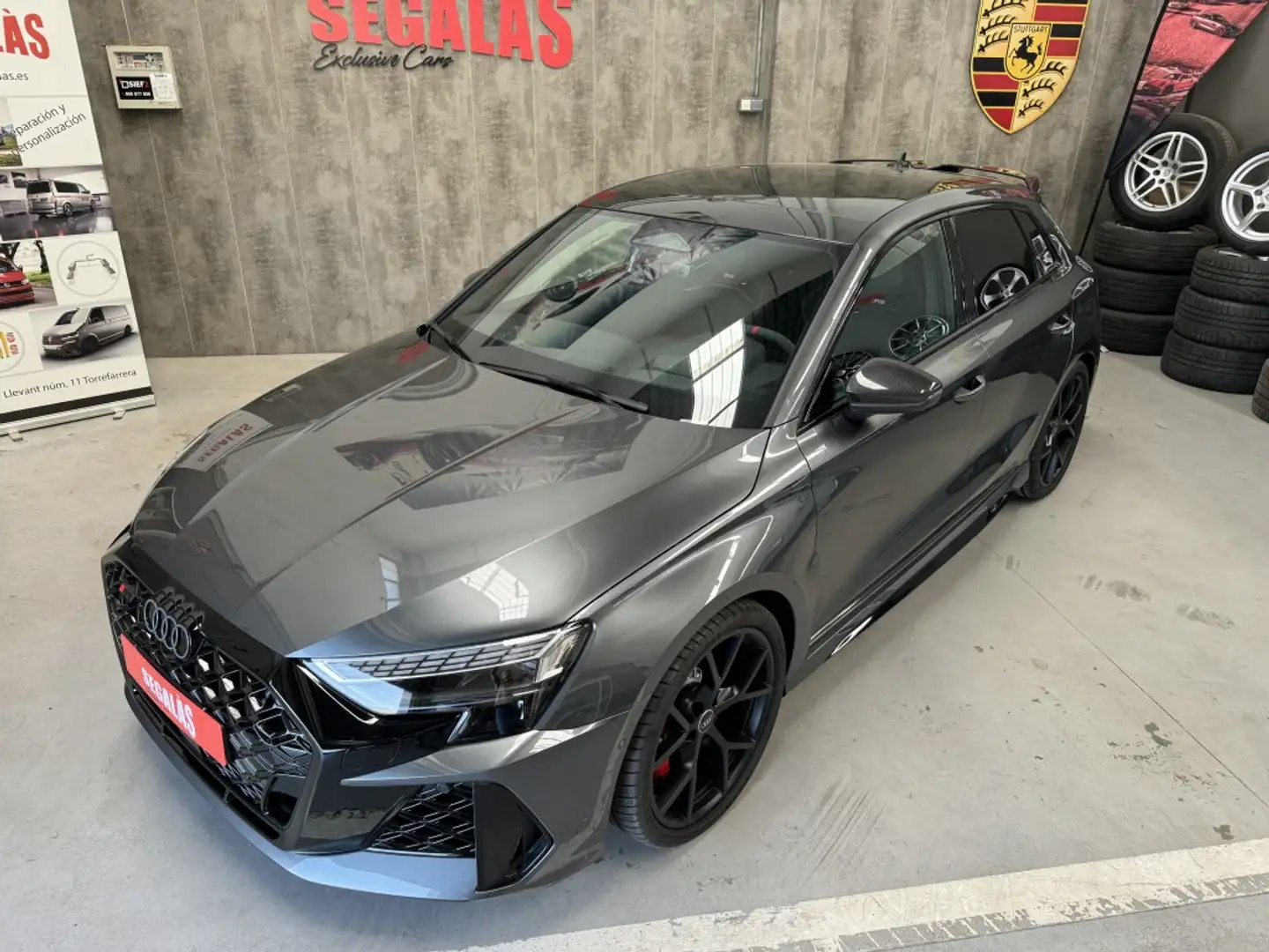Audi RS3 Sportback quattro S tronic 294kW Gris - 2