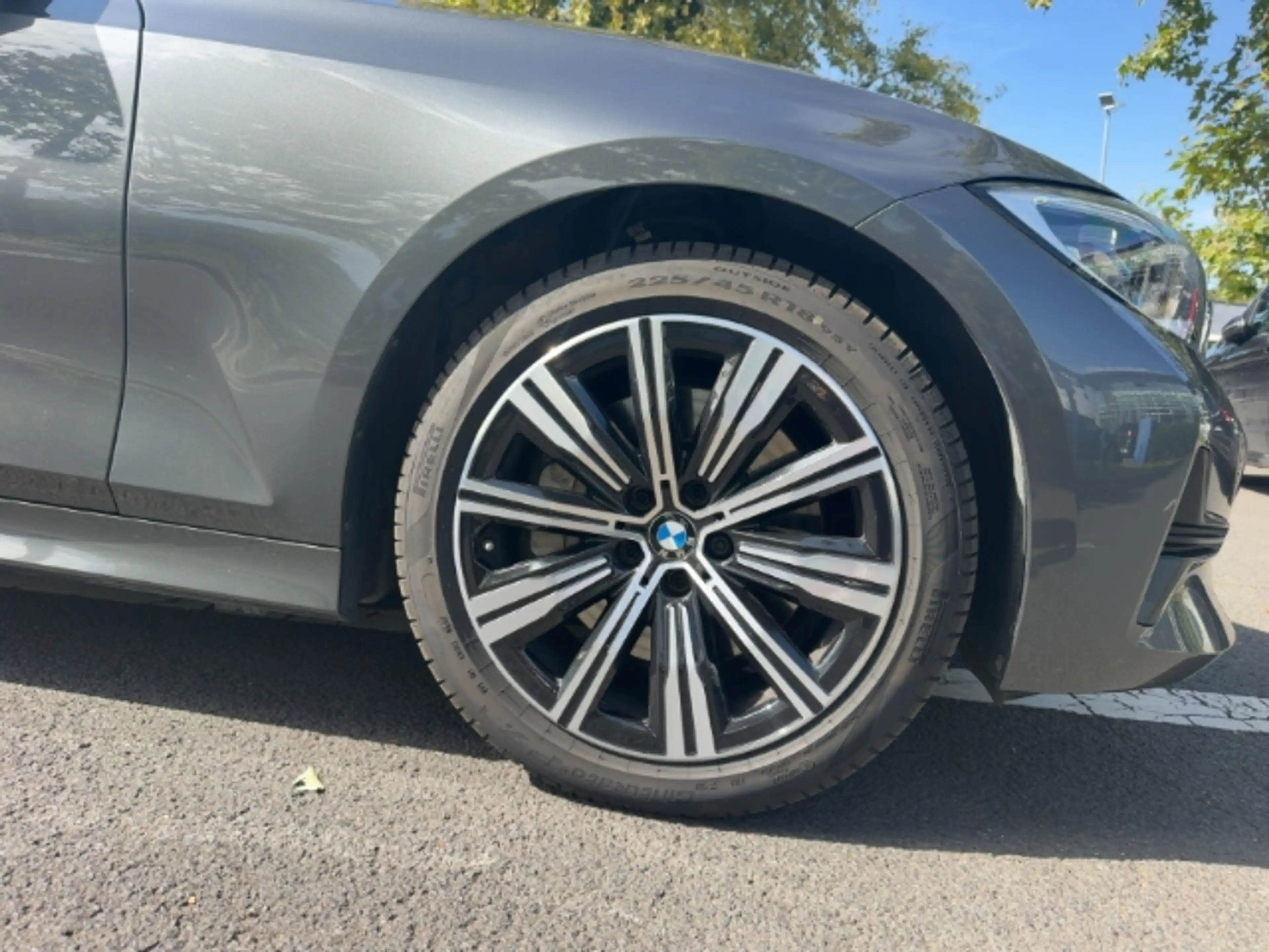 BMW 330 d Touring HUD StandHZG Navi Digitales Cockpit Soun — photo 13