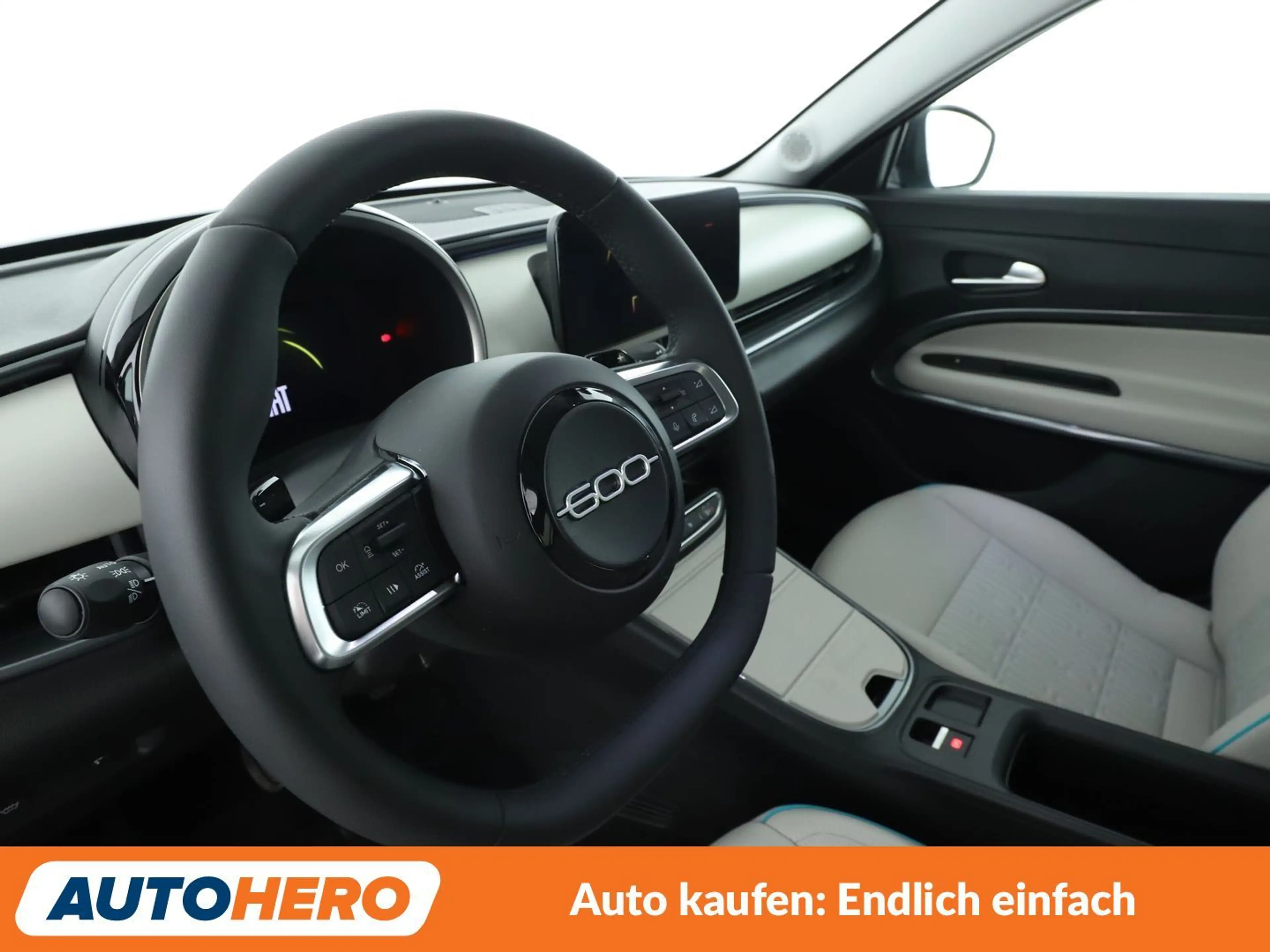 Fiat 600 1.2 Mild-Hybrid La Prima Aut.*NAVI*LED*CAM*SPUR* — photo 11