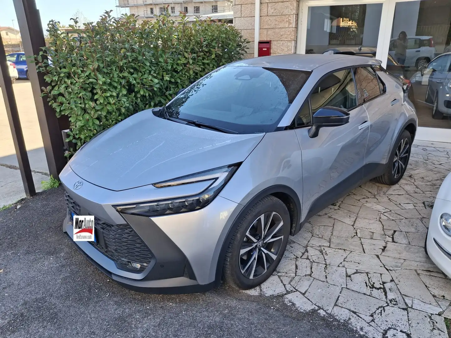 Toyota C-HR C-HR 1.8 hev Trend e-cvt Argento - 1