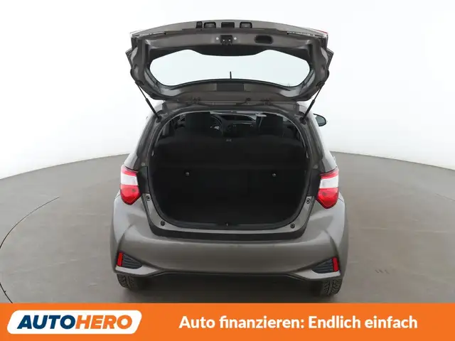 Toyota Yaris view 17