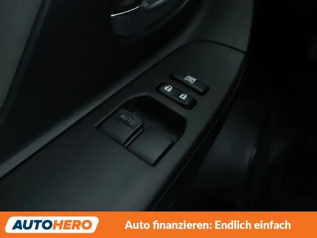 Toyota Yaris view 26