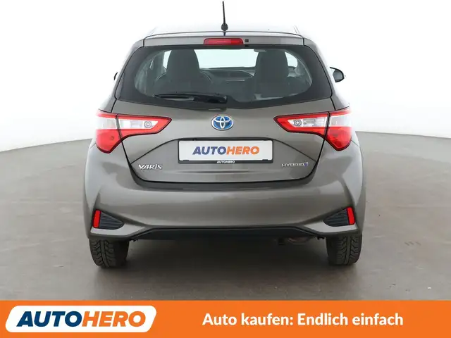 Toyota Yaris view 5