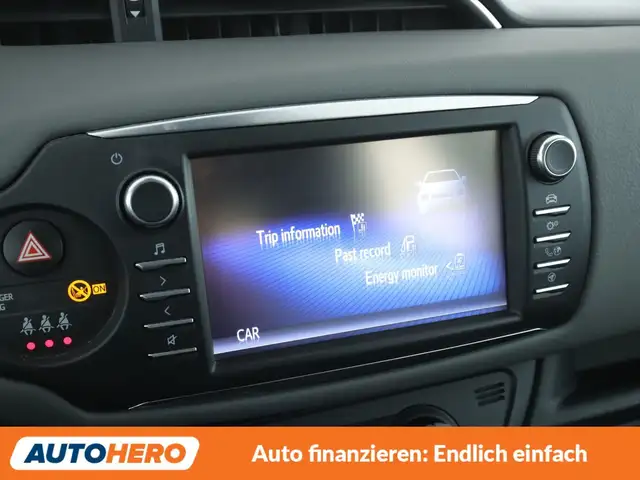 Toyota Yaris view 21