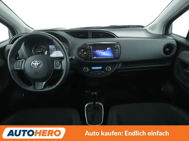 Toyota Yaris view 12