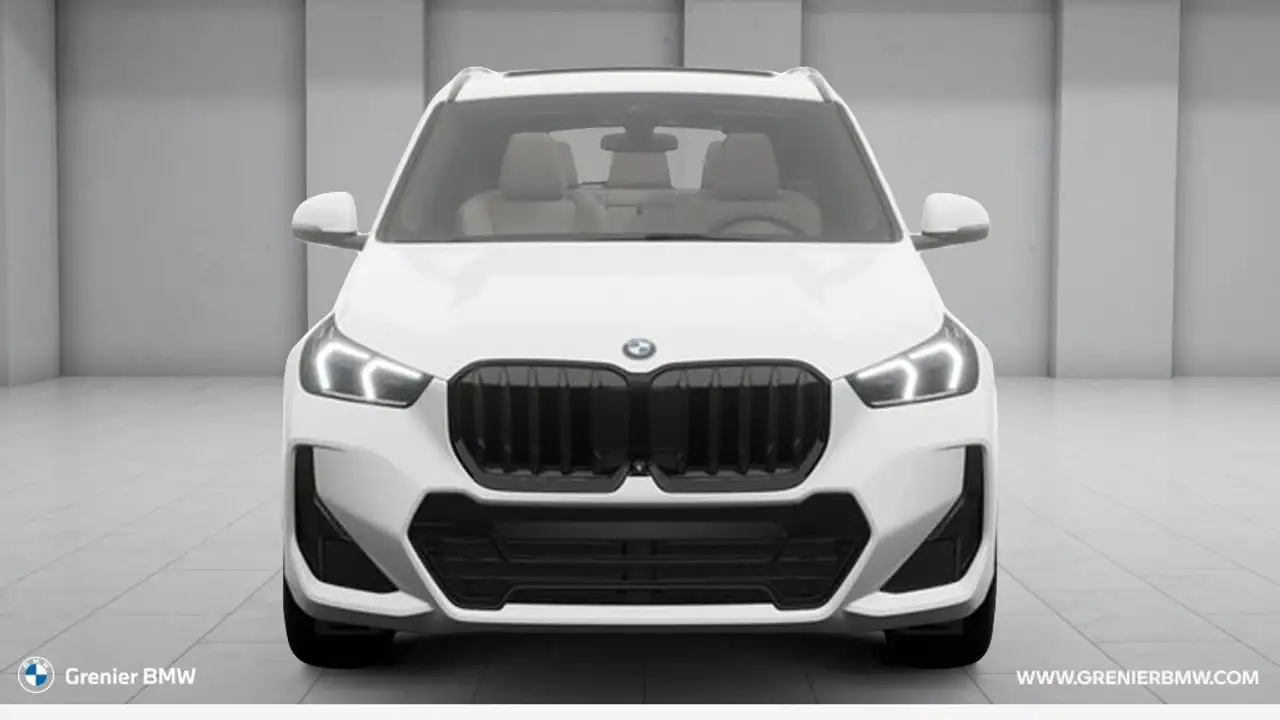 BMW X1 снимка BMW X1