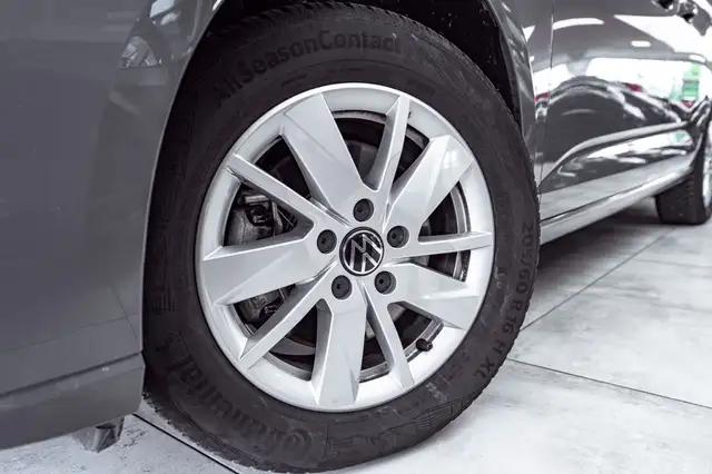 Volkswagen Caddy view 12
