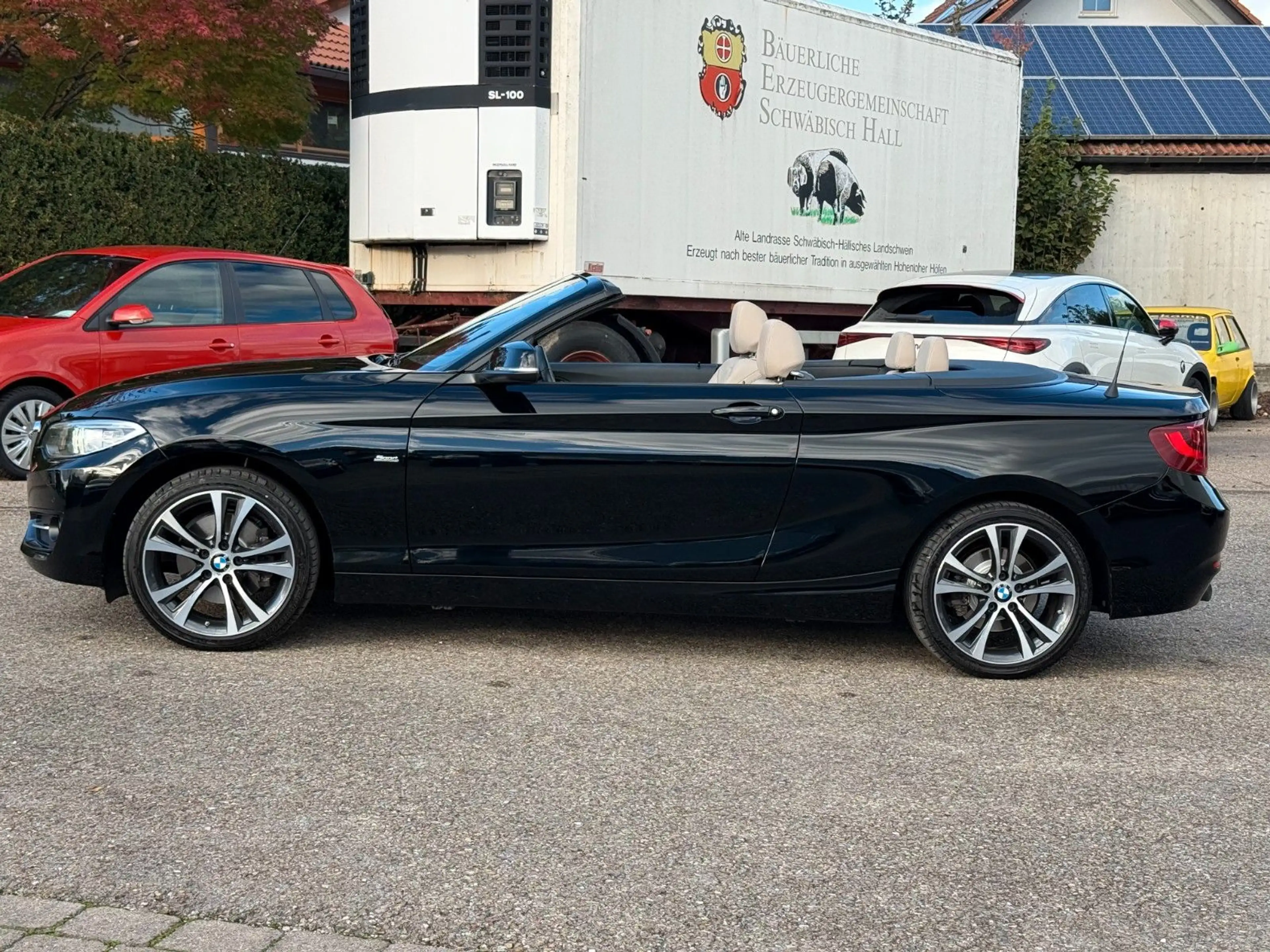 BMW 220 i Cabrio Sport Line-Leder-Navi-Xenon-SHZ — photo 9