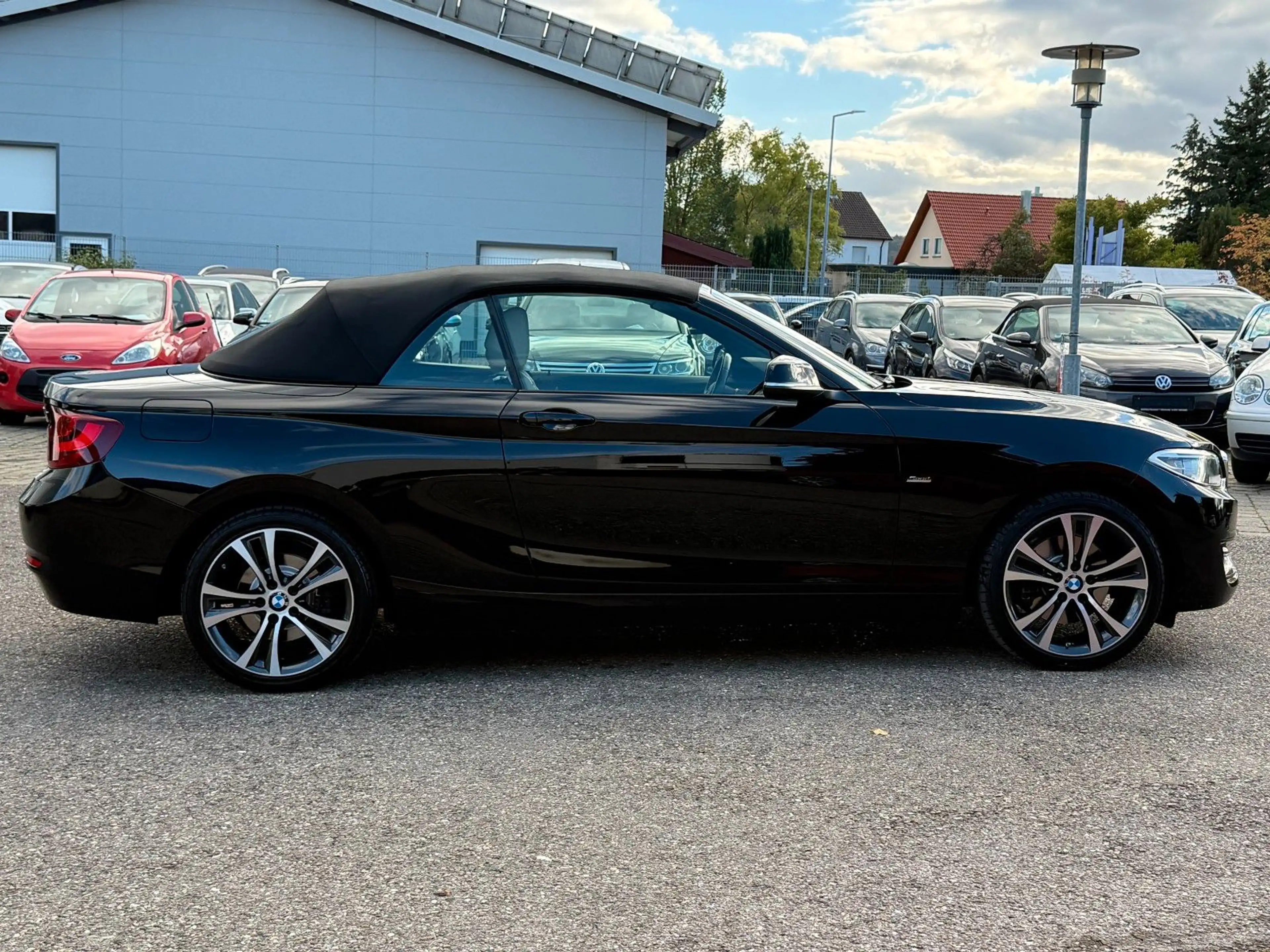 BMW 220 i Cabrio Sport Line-Leder-Navi-Xenon-SHZ — photo 5