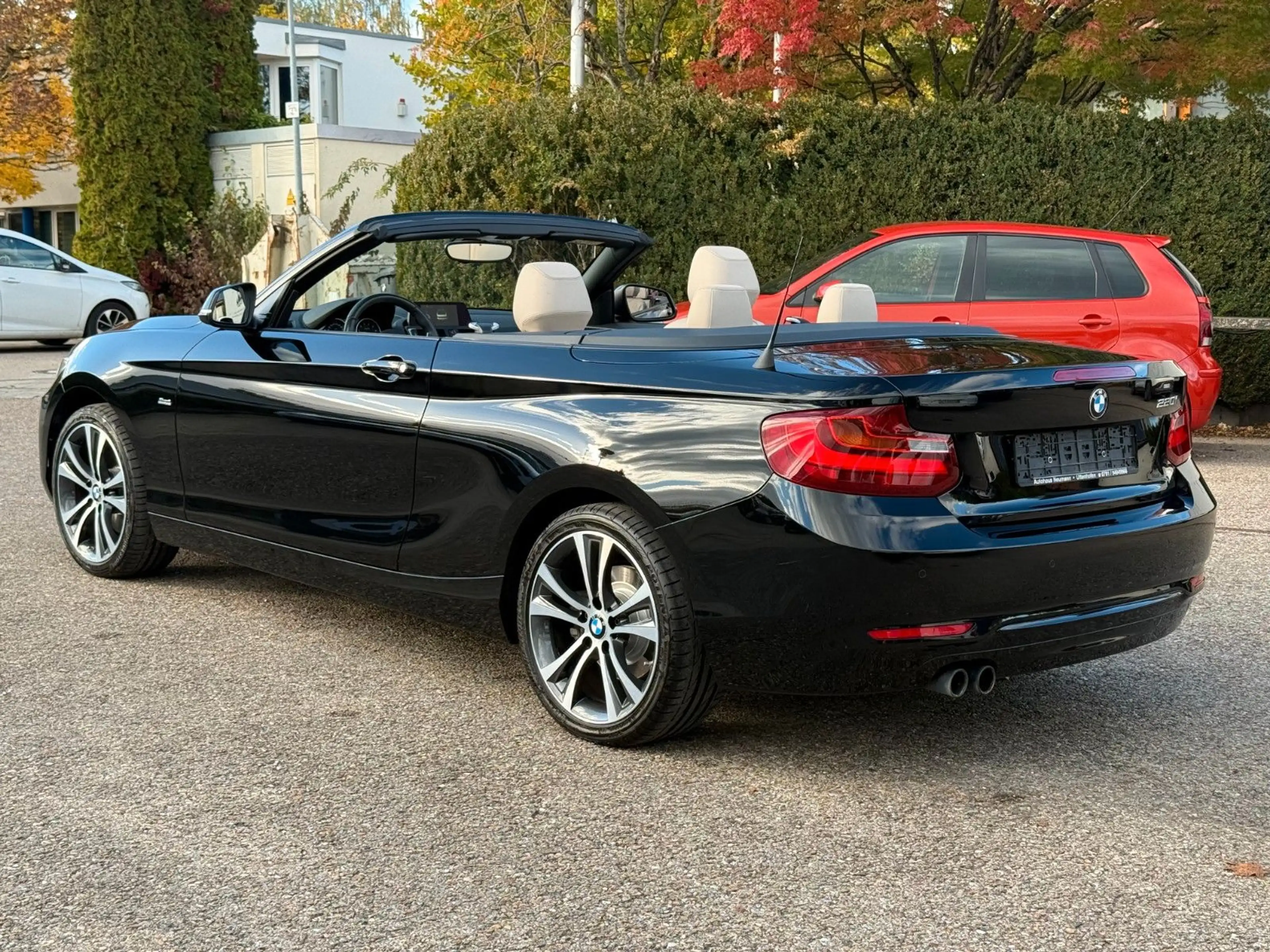 BMW 220 i Cabrio Sport Line-Leder-Navi-Xenon-SHZ — photo 10