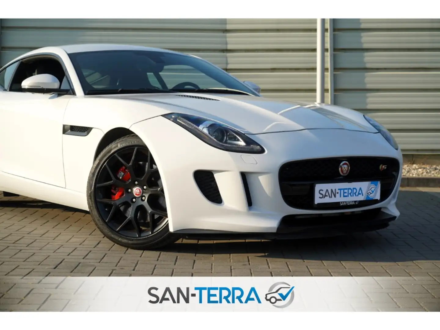 Jaguar F-Type P340 V6 BLACK PACK NAVI*TEMPOMAT*LEDER*KEYLESS*KAM Zwart - 2