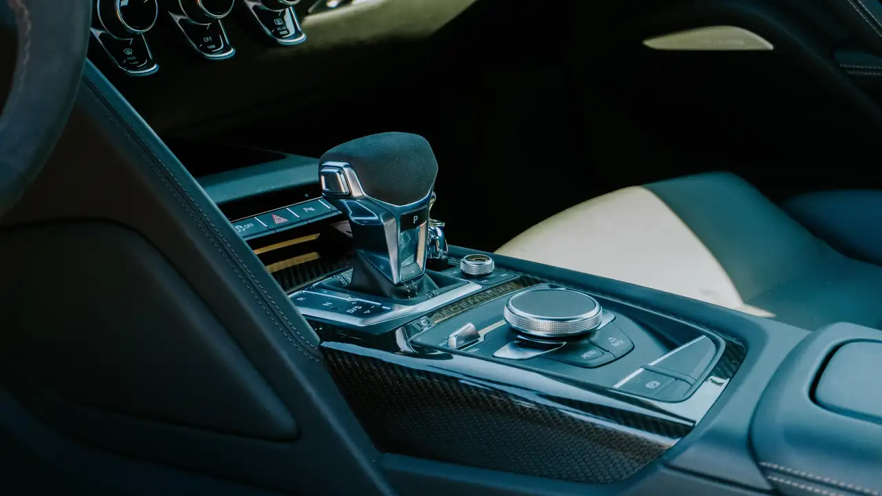 Audi R8 снимка Audi R8