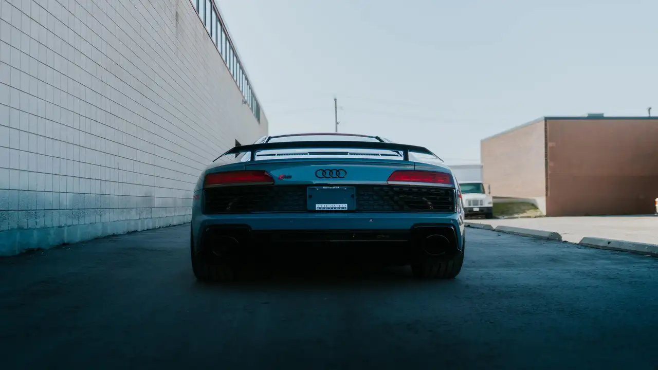 Audi R8 снимка Audi R8